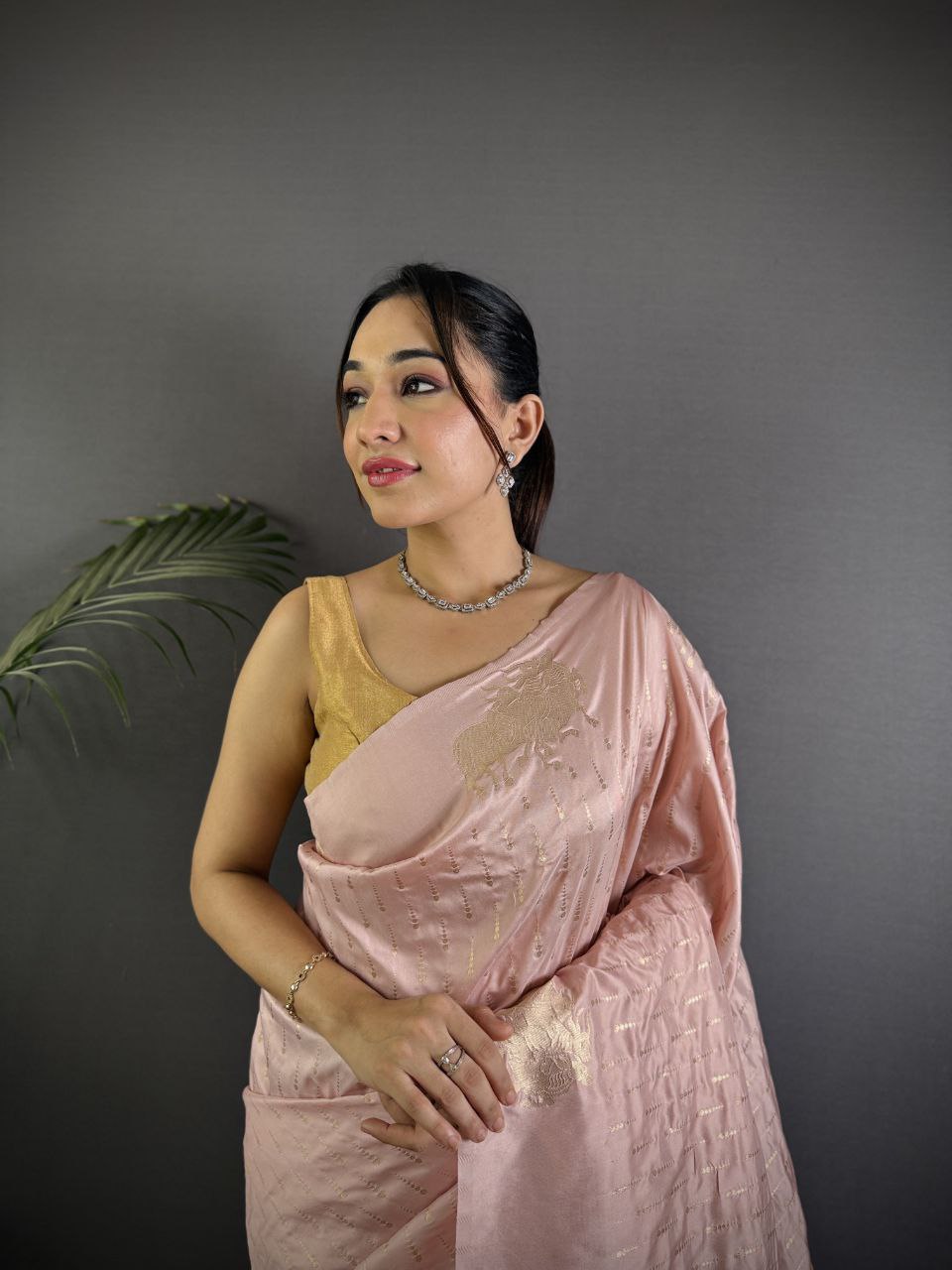 Very Unique lichi silk saree with Beautiful weaving