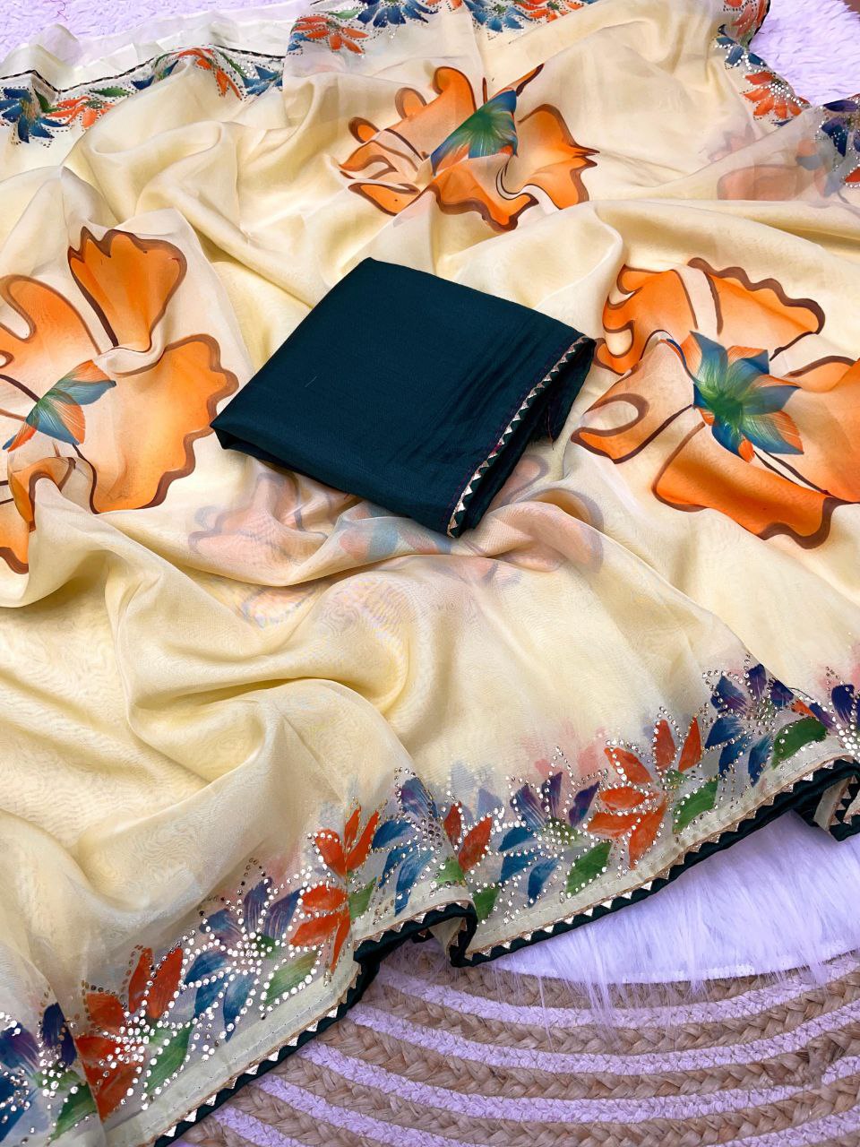 Tenue de soirée fantaisie spéciale Karwa Chauth en fausse Georgette Lehenga Saree