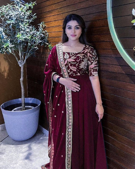 PRESENTING NEW DESIGNER SEQUINS EMBROIDERED ANARKALI GOWN