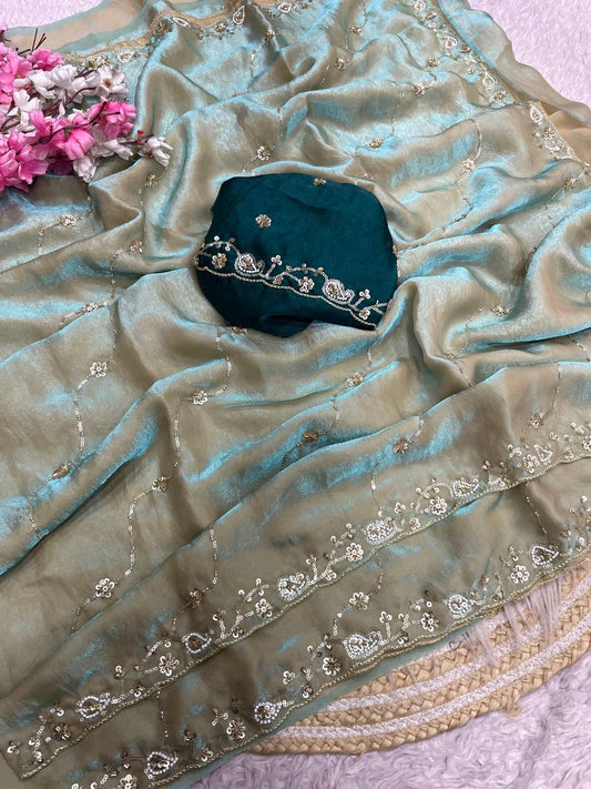 Fandy sattin Presents New Bollywood Trending Design Saree