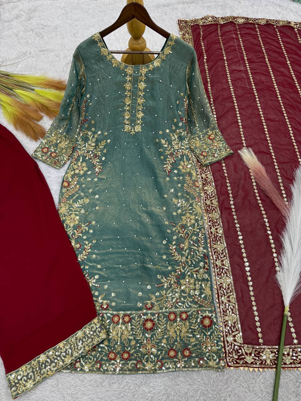 PRESERNTING NEW EID SPACIAL FANCY DESIGN HEAVY EMBROIDERY PLAZZO