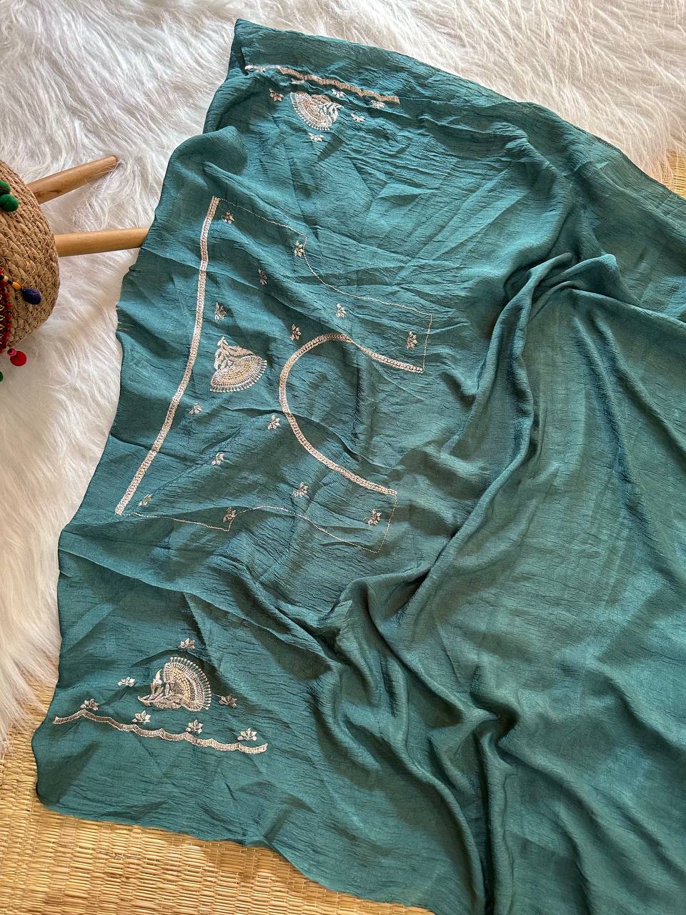 Superb Soft Refined Crunchy crush georgett base fabric Saree