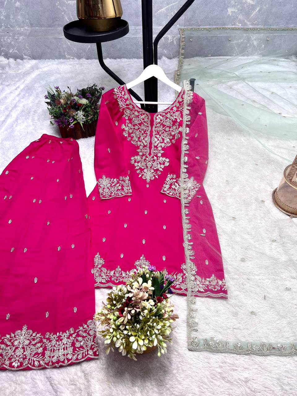 PRESENTING 3 PIECE STYLISH KURTI PLAZAA AND DUPATTA