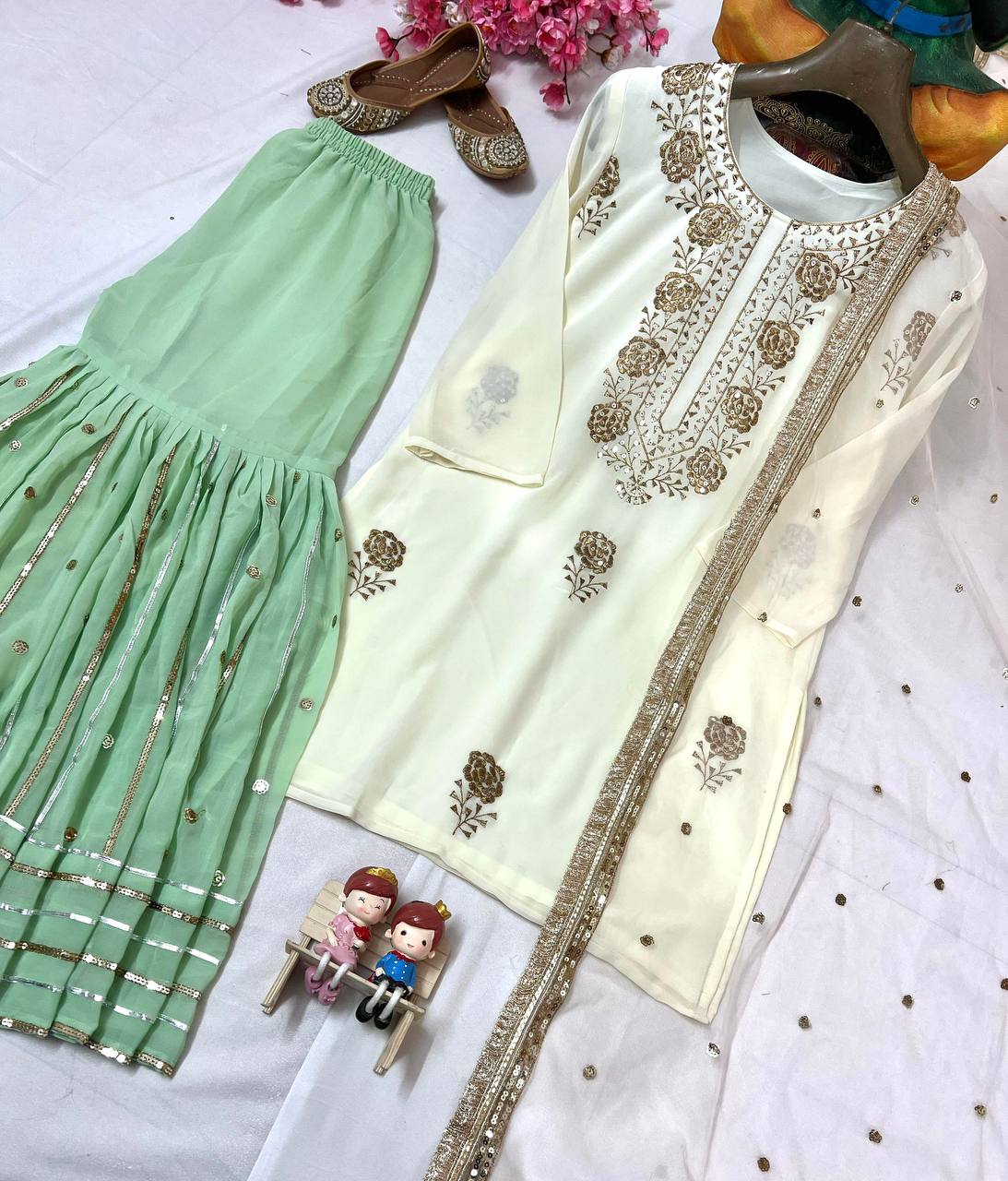 THIS NEWLY LAUNCHED KURTI-SHARARA SET