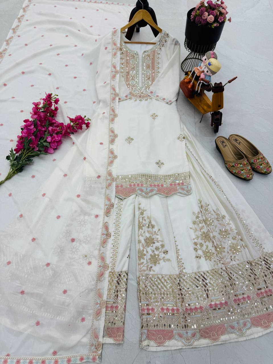 NEUES ĐĚSIGNER PARTY WEAR TOP UND PLAZZO