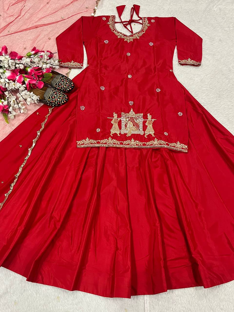 PREMIUM-FERTIGANZUG-SET AUS ANARKALI
