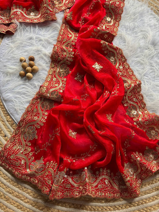 Je recherche quelqu'un pour ce magnifique sari de la même couleur