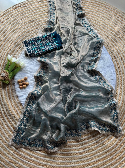 Rich Fandy silk blend fabric with a subtle sheen saree