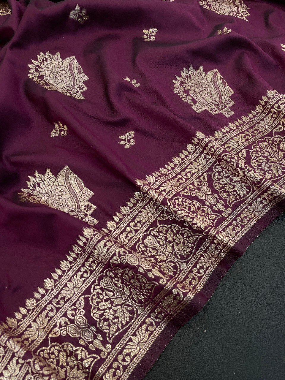 Pure Gold Zari With Heavy Zalar Saree