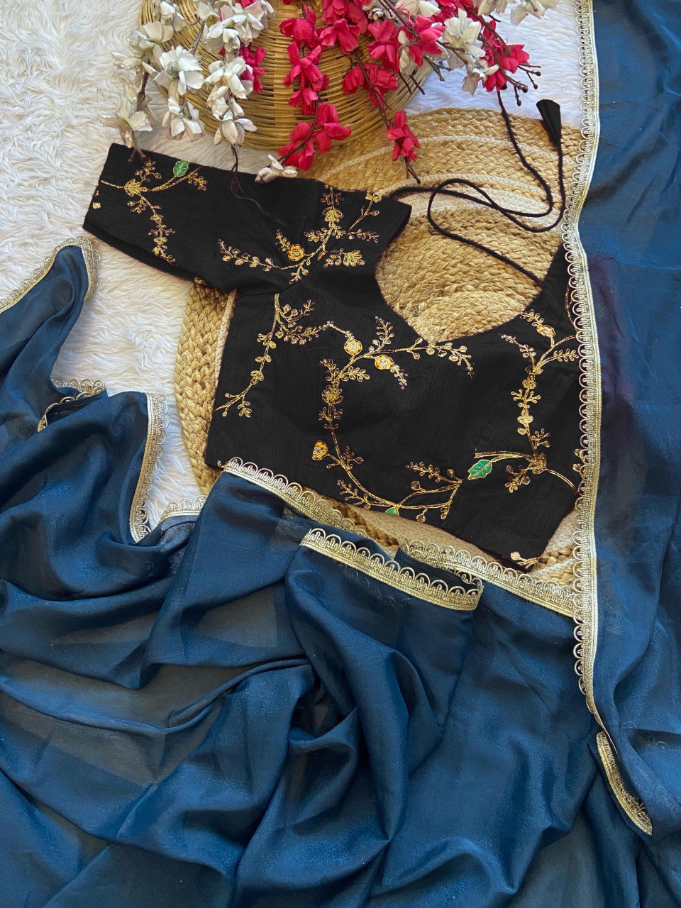 ELEGANT STAR GEORGETTE SAREE WITH STITCHED BLOUSE