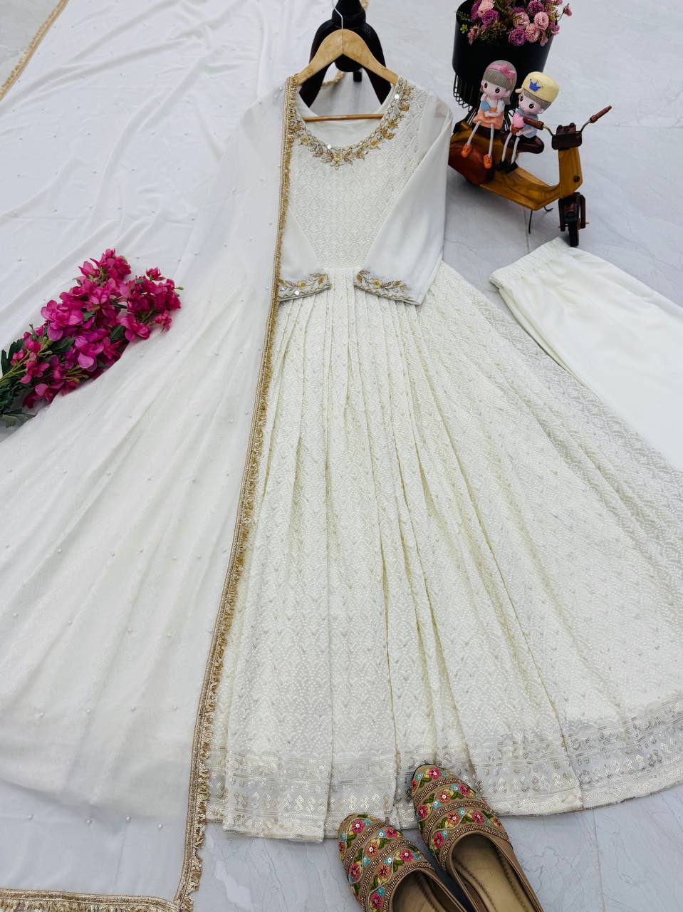 VÊTEMENTS DE COURSE TENDANCE HAUT EN FAUSSE GEORGETTE BRODERIE EN FIL DE COTON