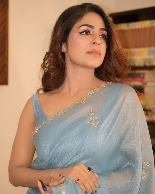 Pixcel Crush Beautiful Katdana and Diamond hand work Saree