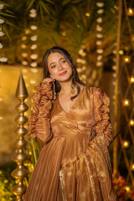 Presenting New Đěsigner Anarkali Suit In New Fancy Style