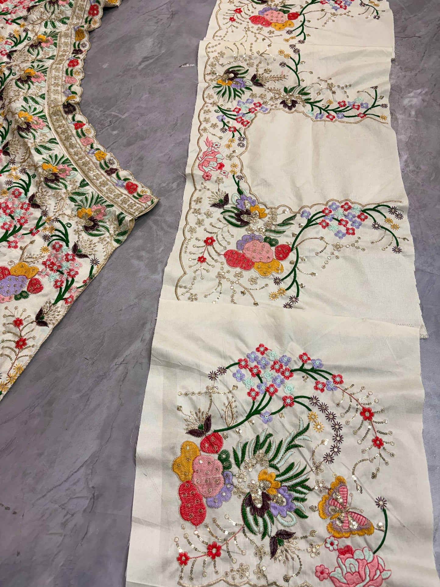 Launching 4 Meter Flared Premium Masti Silk Lehenga