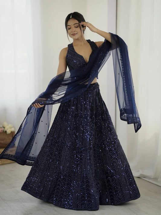 NEUES DREITEILIGES WESTERN-OUTFIT FÜR DIE TRENDIGE HOCHZEITSSAISON
