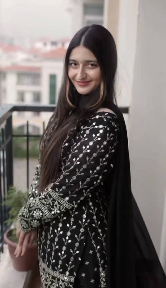 Designer-Anzug ist Luxus-Kleidung, die als hochwertig gilt