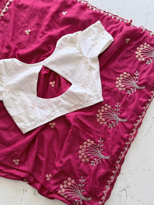 Sari en soie Rangoli noir de qualité supérieure