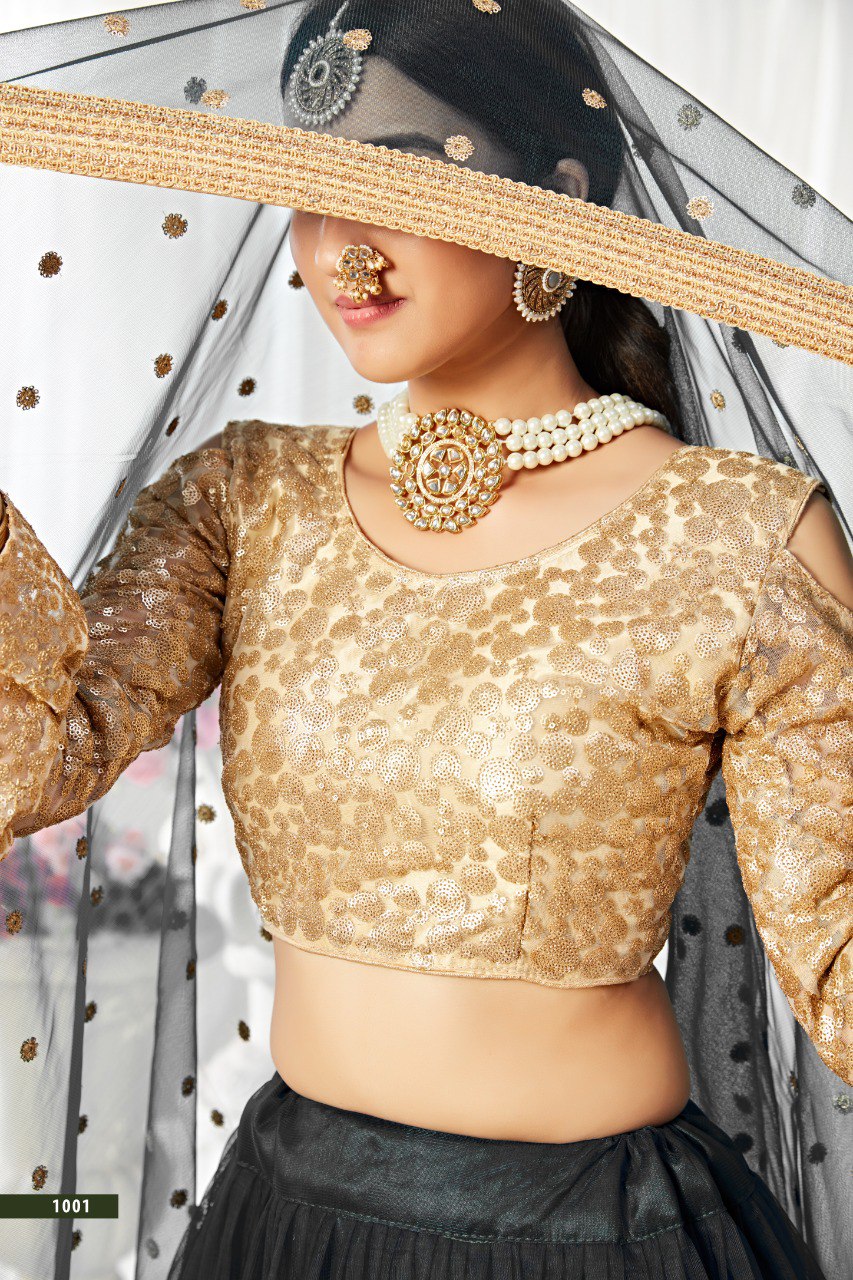 DESIGNER PARTY WEAR LOOK HEAVY LEHENGA CHOLI WITH DUPATTA.