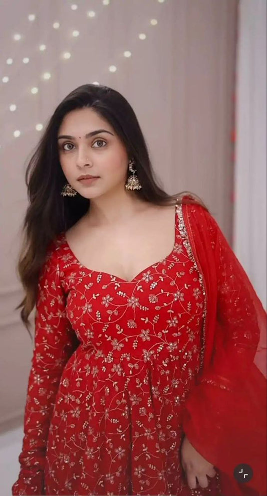 Presenting You Most Beautiful Latest Dress Collection