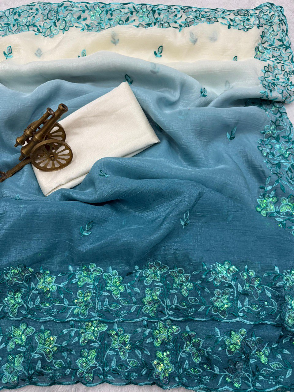 Premium Crunchy padding fabric with c pallu embroidery saree