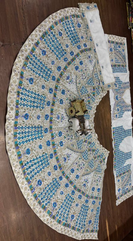 Launching 4 meter flared Fox Georgette Sequins Embroidered Work Lehenga