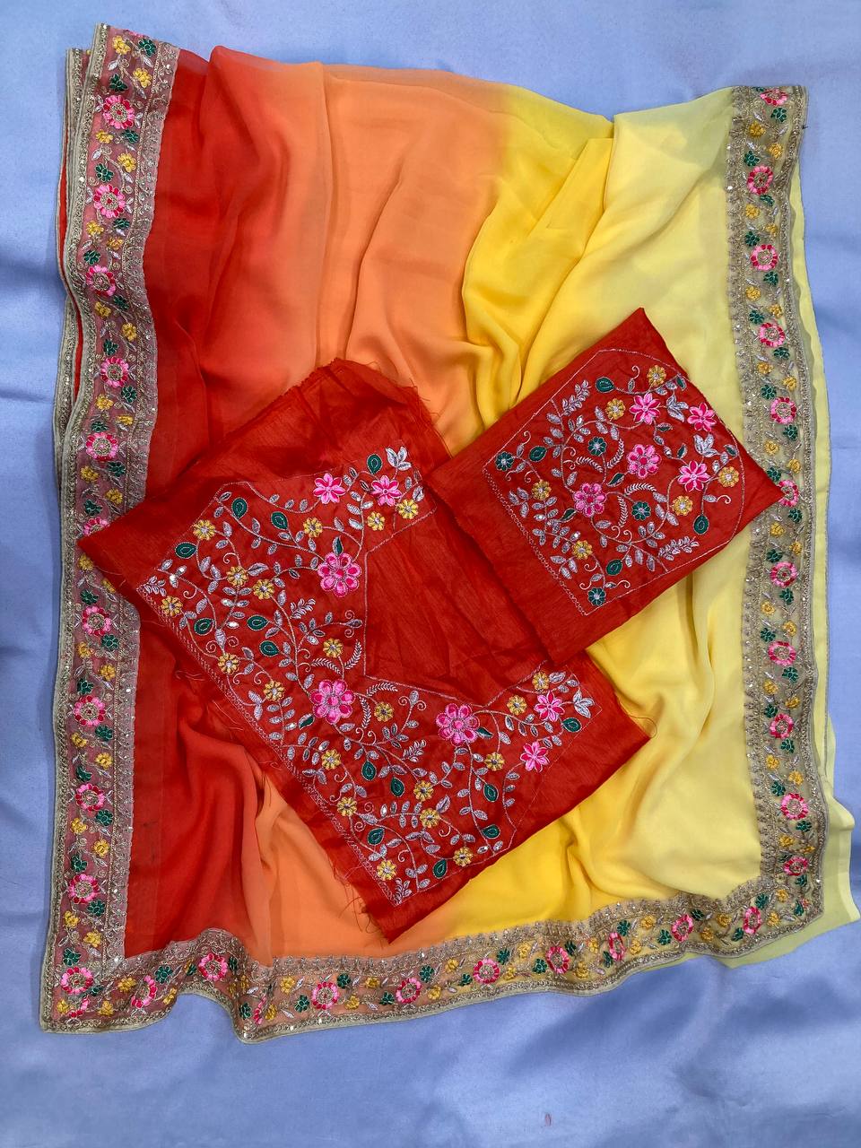 Looking some one for this same colour beautiful Pedding Clr Saree