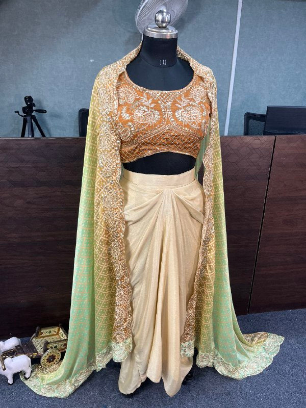 NEUES DREITEILIGES WESTERN-OUTFIT FÜR DIE TRENDIGE HOCHZEITSSAISON