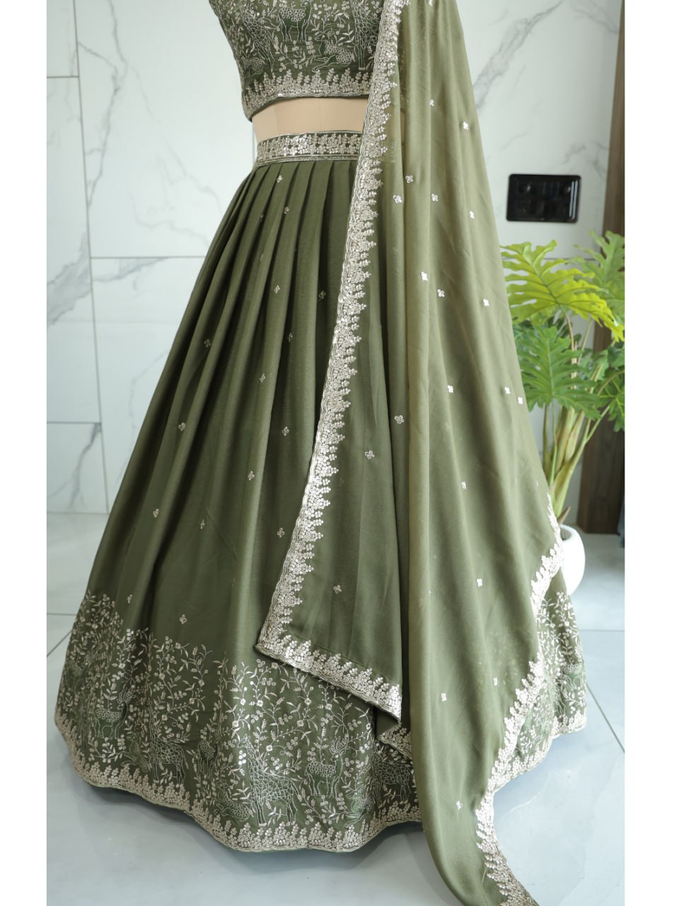Heavy Star Fox Georgette Inner Attached American Crepe Silk Lehenga