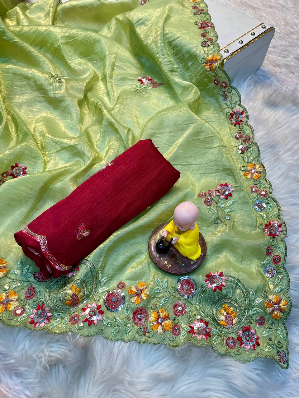 Premium Gold crush fabric with multi thread sequins saree