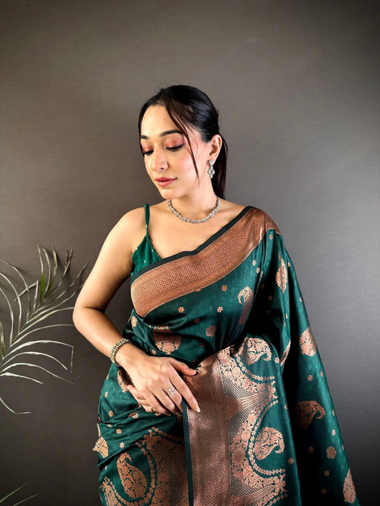 Partykleidung aus weichem Rangoli-Seidensari