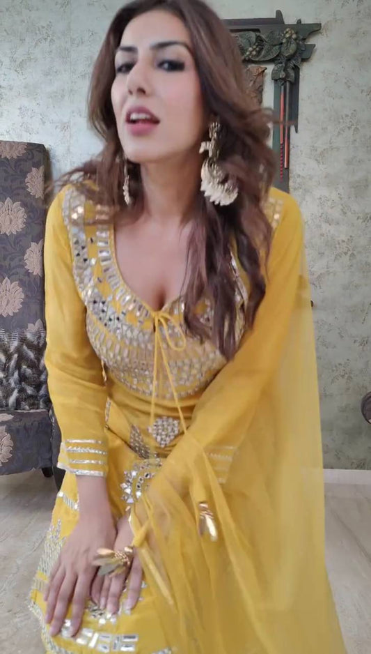 Nouvel ensemble haut de soirée Pallazo et Dupatta de créateur