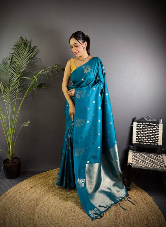 Je recherche quelqu'un pour ce magnifique sari de la même couleur