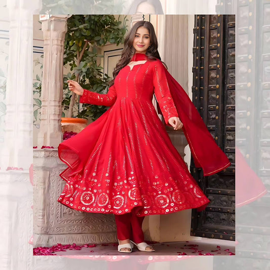 ENSEMBLE DE COSTUME ANARKALI PREMIUM PRÊT À ÊTRE FABRIQUÉ