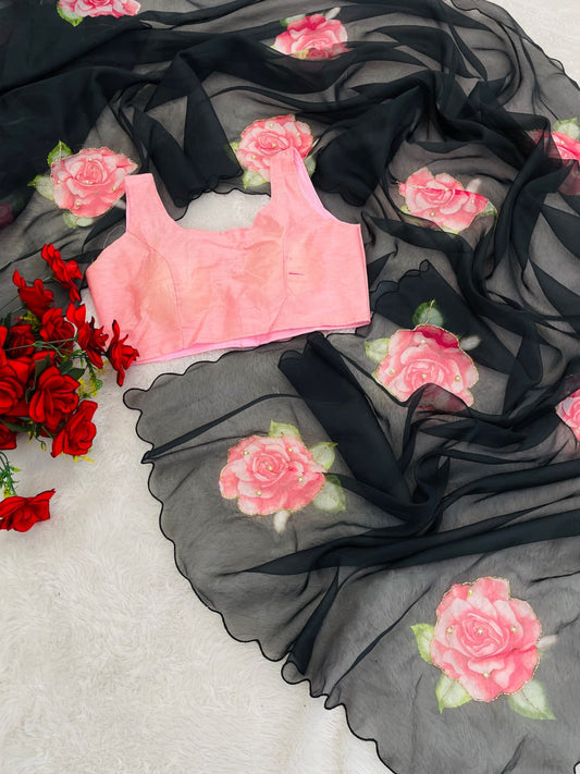 Partykleidung aus weichem Rangoli-Seidensari