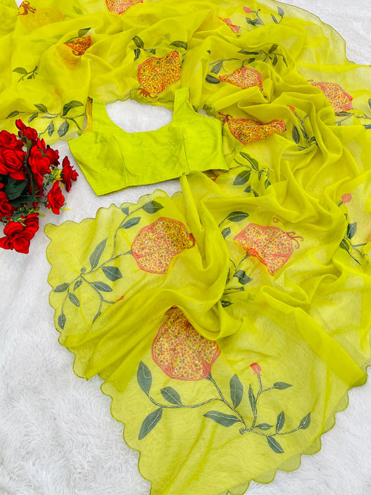 Partykleidung aus weichem Rangoli-Seidensari