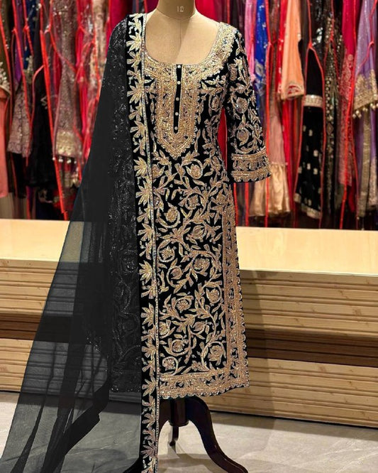 New Super Hit Designe Collection Beautiful Heavy Embroidery