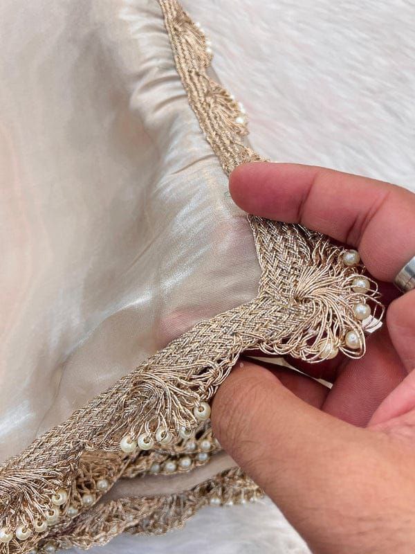 weaving moti&gold lace border Saree