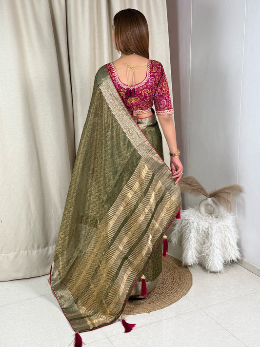 Fandy Silk zari weaving jacquard in full saree pallu and border