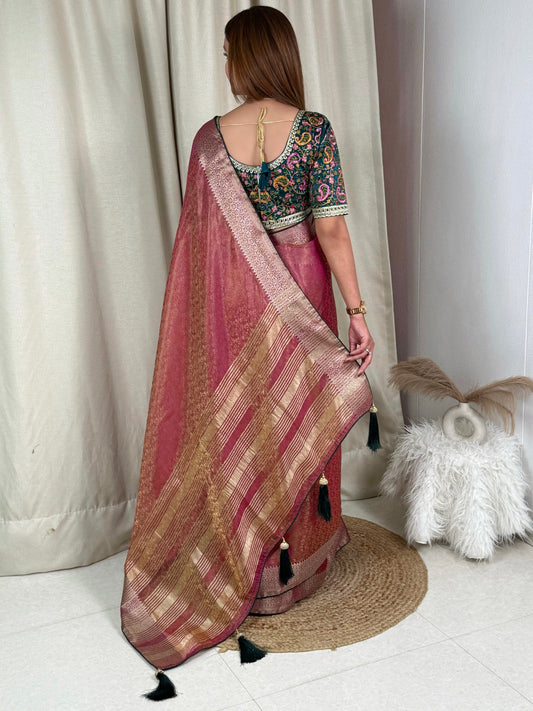 Fandy Silk zari weaving jacquard in full saree pallu and border