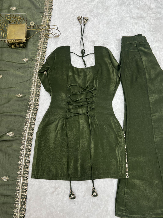 PREMIUM-FERTIGANZUG-SET AUS ANARKALI