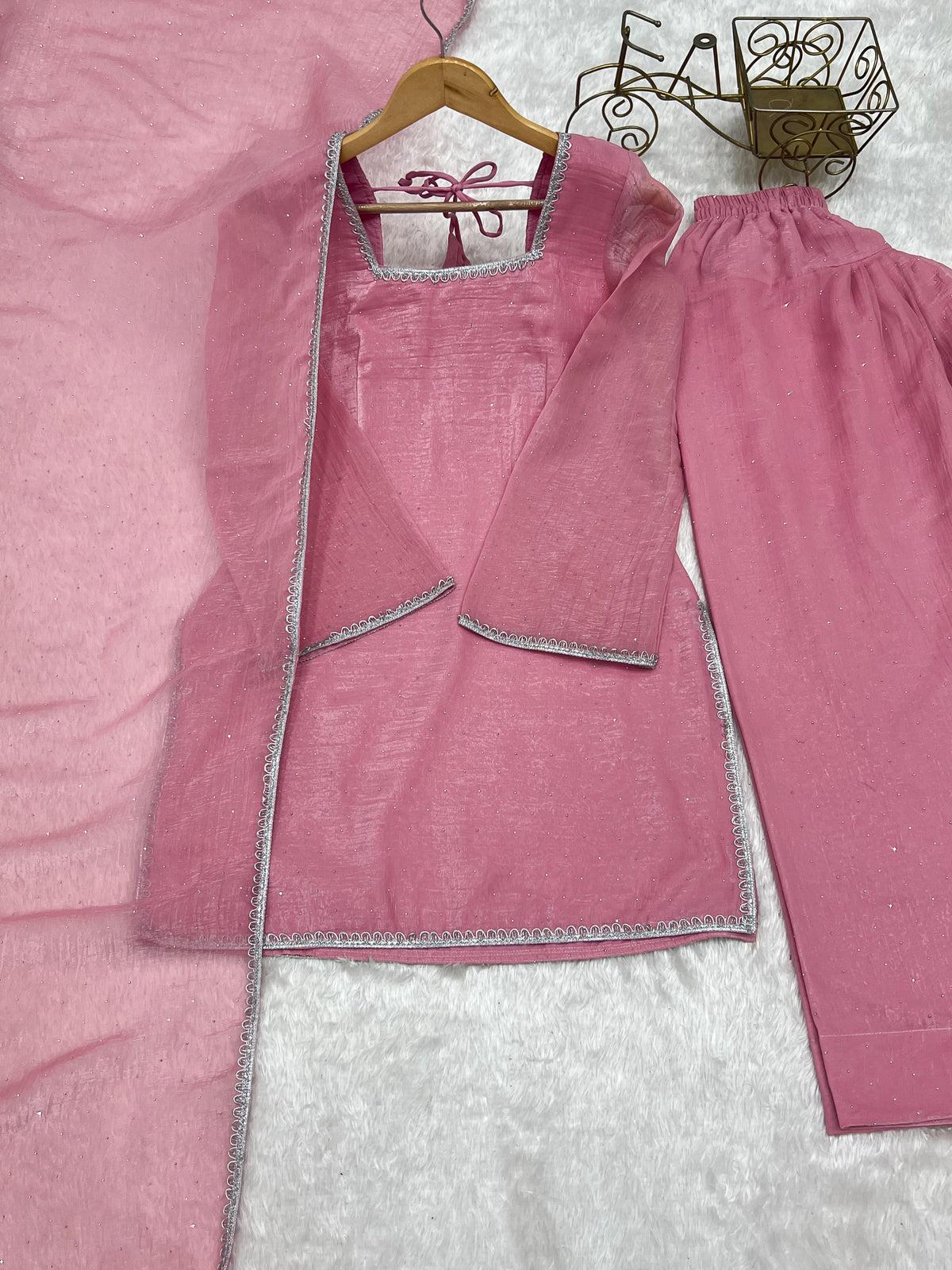 PRESENTING NEW SPECIAL FARSHI SALWAR SUIT