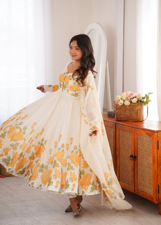 PREMIUM-FERTIGANZUG-SET AUS ANARKALI