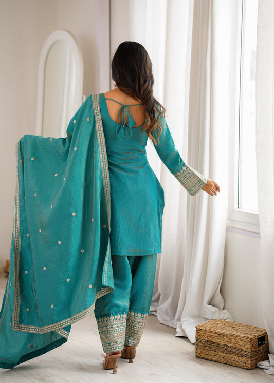 PREMIUM-FERTIGANZUG-SET AUS ANARKALI