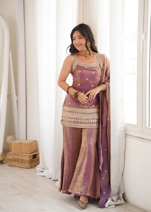 PREMIUM-FERTIGANZUG-SET AUS ANARKALI