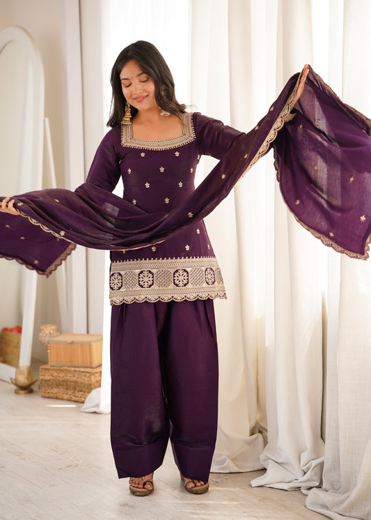 PRESENTING NEW GLASS ROMAN SILK FABRIC
