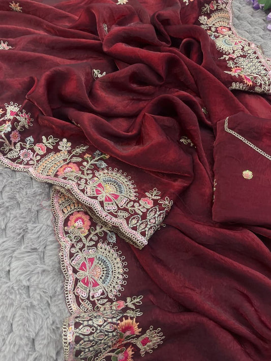 Very Soft nd Elegant Rich look fendy sartin fabric saree