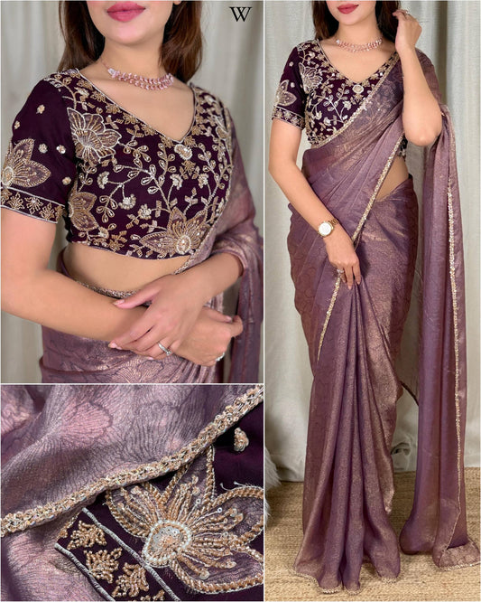 Step into timeless elegance with this stunning Jacquard saree