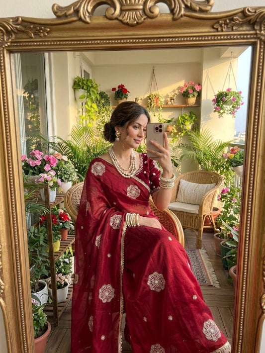 Very Soft nd Elegant rich look space silk fabric with amazing embroidery beats work saree