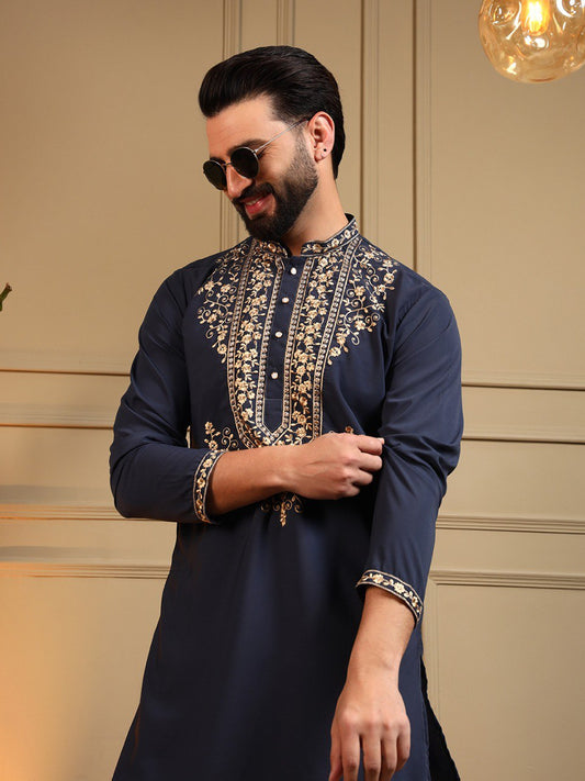 Presenting Men's Kurta Pyjama