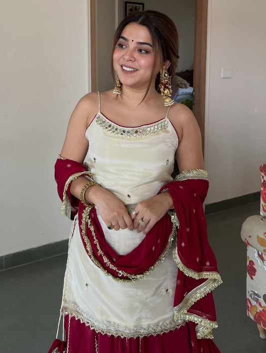 ENSEMBLE DE COSTUME ANARKALI PREMIUM PRÊT À ÊTRE FABRIQUÉ